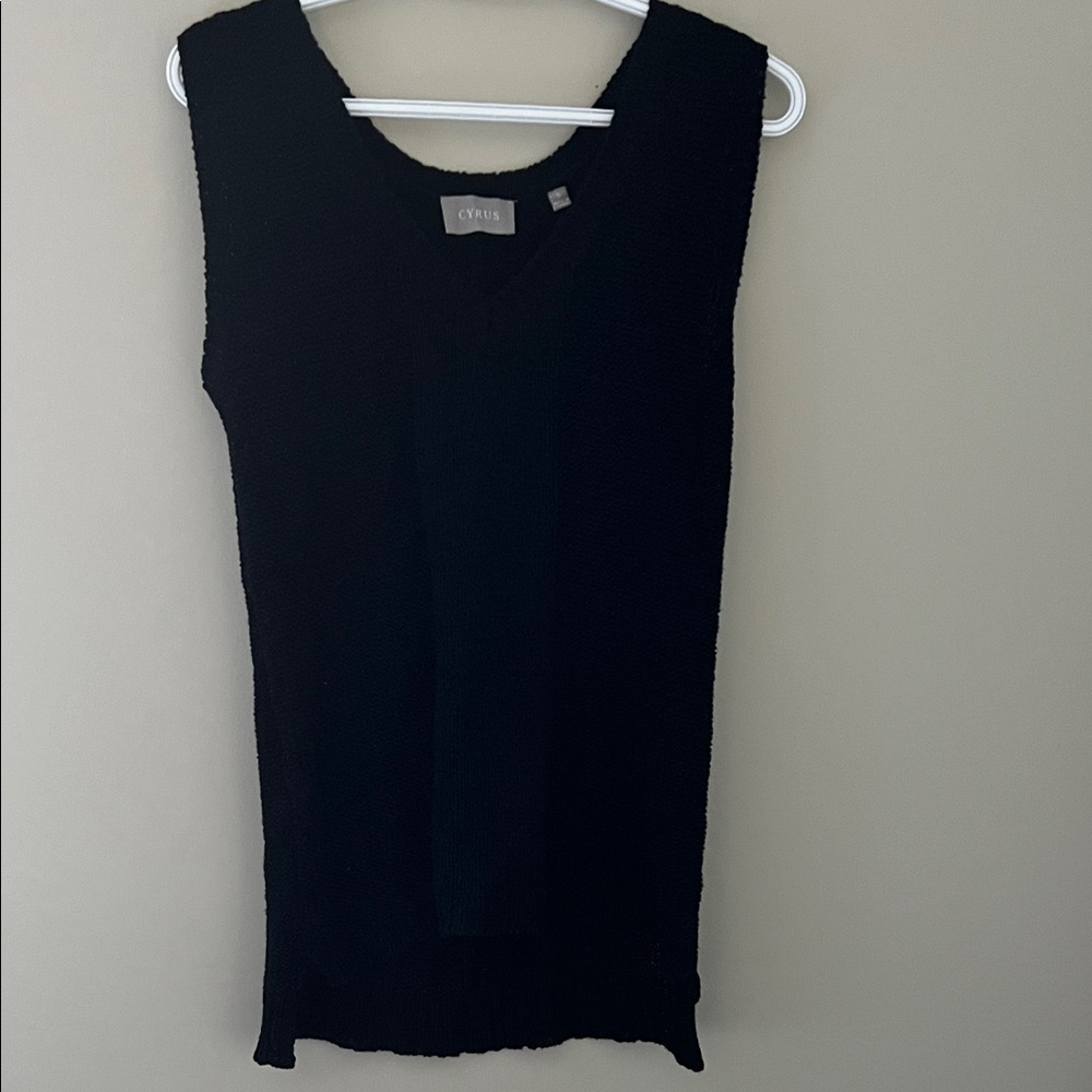 Cyrus Black Sleeveless Open Front Textured Knit Cardigan Size S